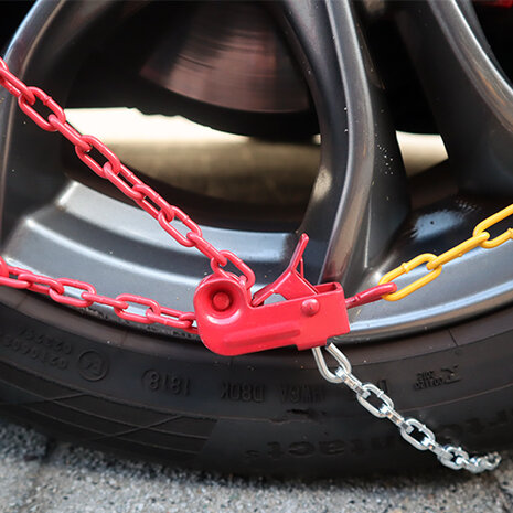 PerfectFit Schneeketten 9mm Volvo V40 Cross Country ab 2012 f&uuml;r Ihre Reifengr&ouml;&szlig;e 205/60R16